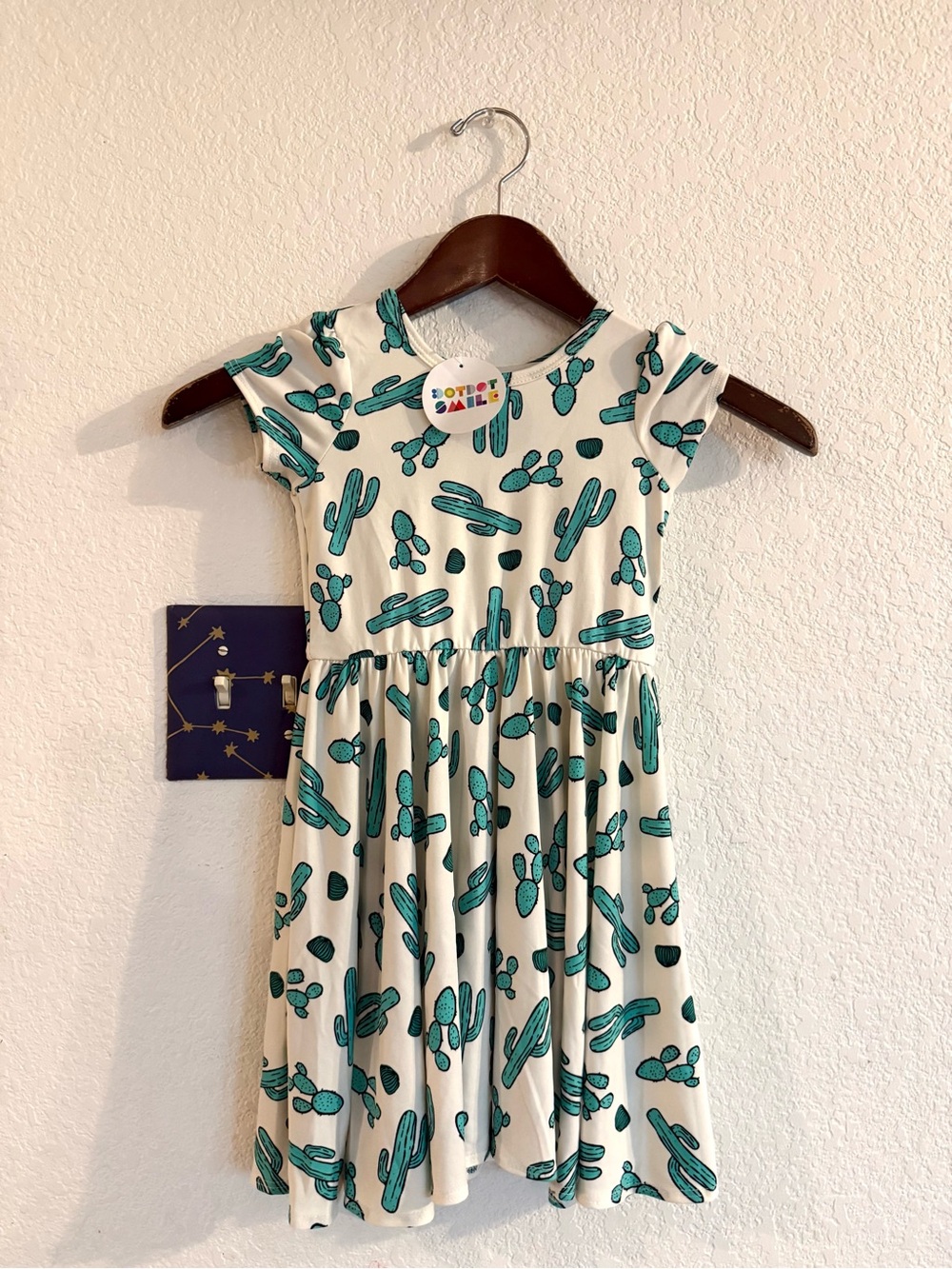 NWT DotDot Smile Kids Girls Dress Cream Green Cactus Print Twirl Play Size 3/4